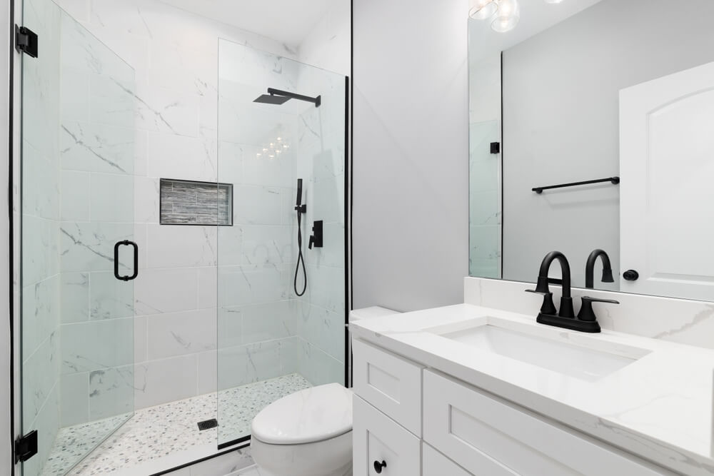 blaty-lazienkowe-z-kamienia-naturalnego